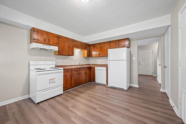 8108 Timberlake Road 128, Lynchburg, VA 24502