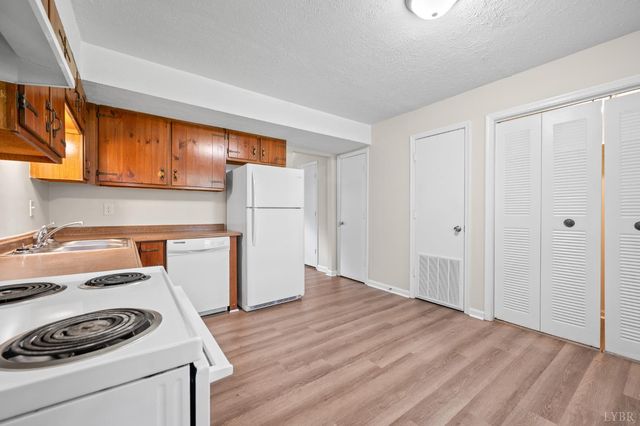 8108 Timberlake Road 128, Lynchburg, VA 24502