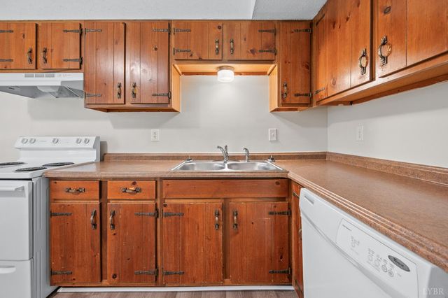 8108 Timberlake Road 128, Lynchburg, VA 24502