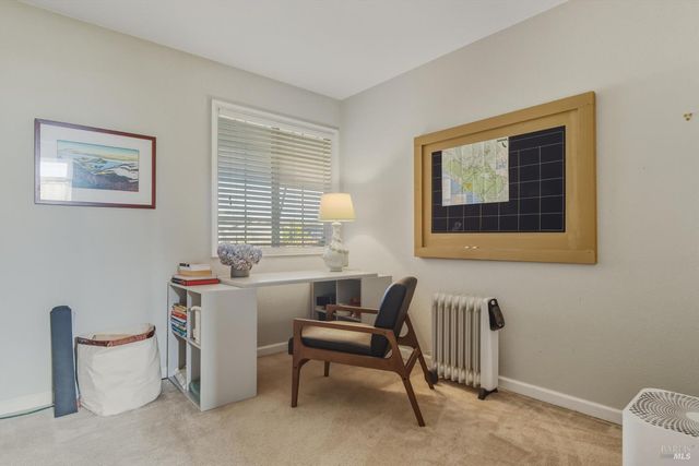 1280 Saint Francis Dr, Petaluma, CA 94954