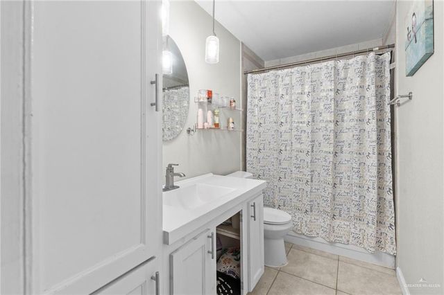 7017 N 15th Street, Mcallen, TX 78504