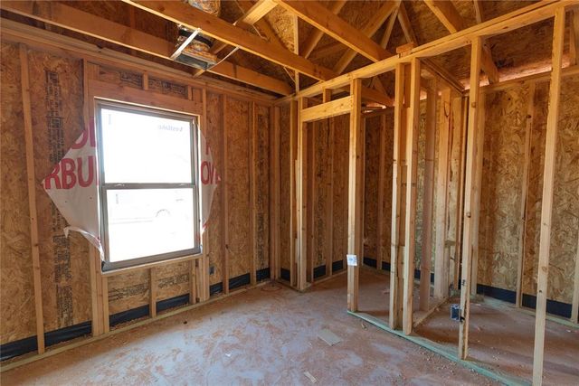 10320 SW 56th Street, Mustang, OK 73064