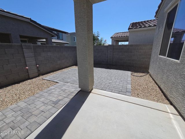 17353 W PATRICK Lane, Surprise, AZ 85387
