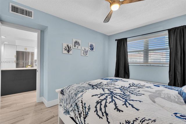 2018 S Federal Hwy 402 402, Boynton Beach, FL 33435