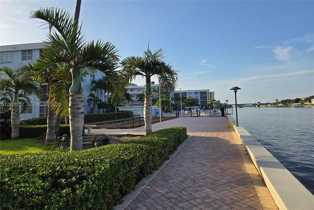 2018 S Federal Hwy 402 402, Boynton Beach, FL 33435