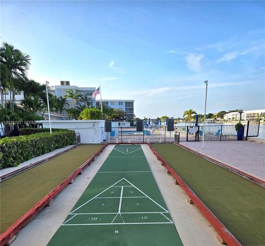 2018 S Federal Hwy 402 402, Boynton Beach, FL 33435