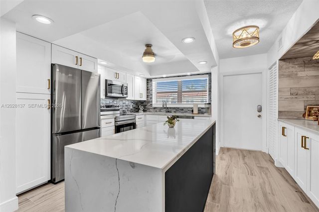 2018 S Federal Hwy 402 402, Boynton Beach, FL 33435