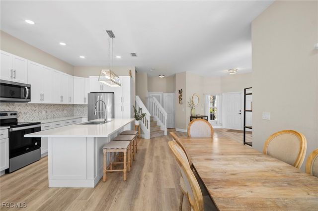 9049 spring mountain WAY, Fort Myers, FL 33908