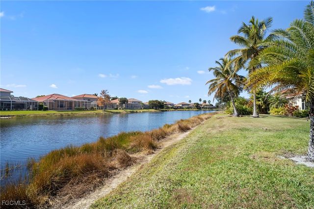 9049 spring mountain WAY, Fort Myers, FL 33908