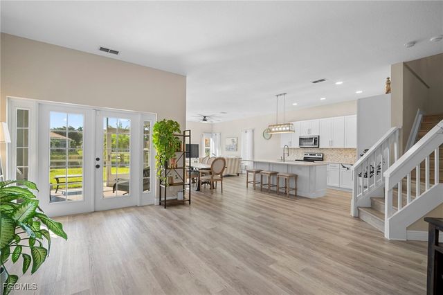 9049 spring mountain WAY, Fort Myers, FL 33908