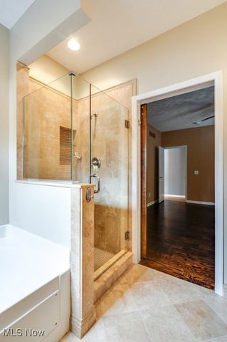 2286 Bent Branch Court, Akron, OH 44333