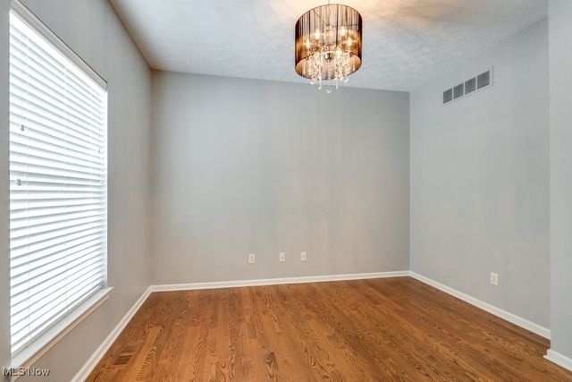 2286 Bent Branch Court, Akron, OH 44333