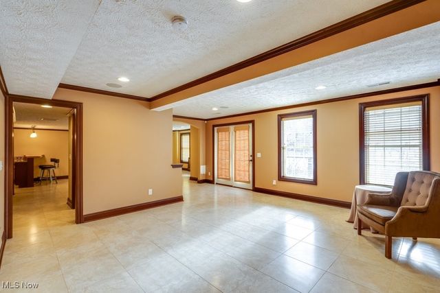 2286 Bent Branch Court, Akron, OH 44333