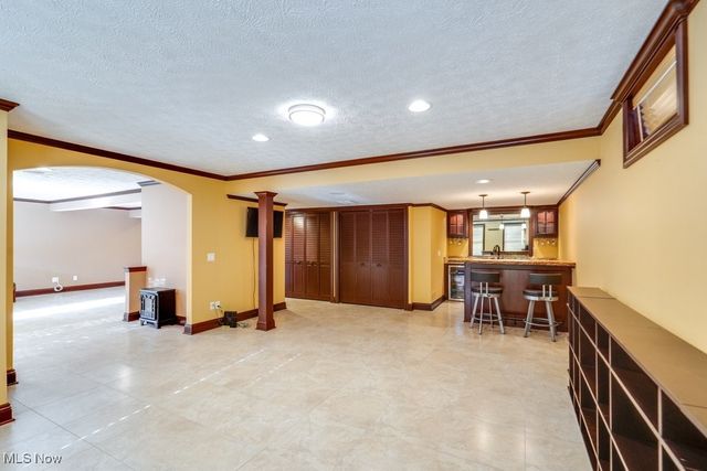 2286 Bent Branch Court, Akron, OH 44333