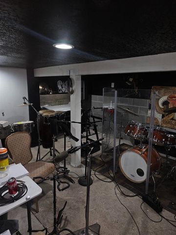 450 C Street, Fresno, CA 93706