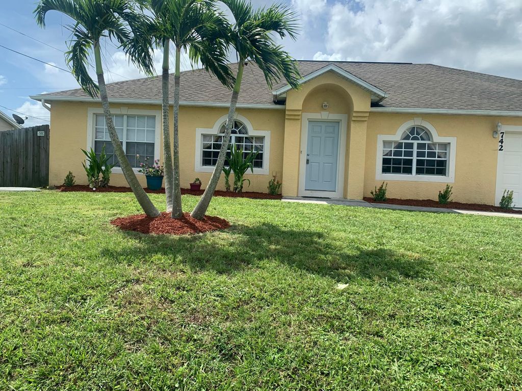 742 NW Placid Avenue, Port St. Lucie, Port St Lucie, FL 34984