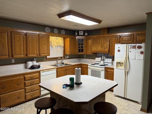 1373 Denise Street, Ville Platte, LA 70586