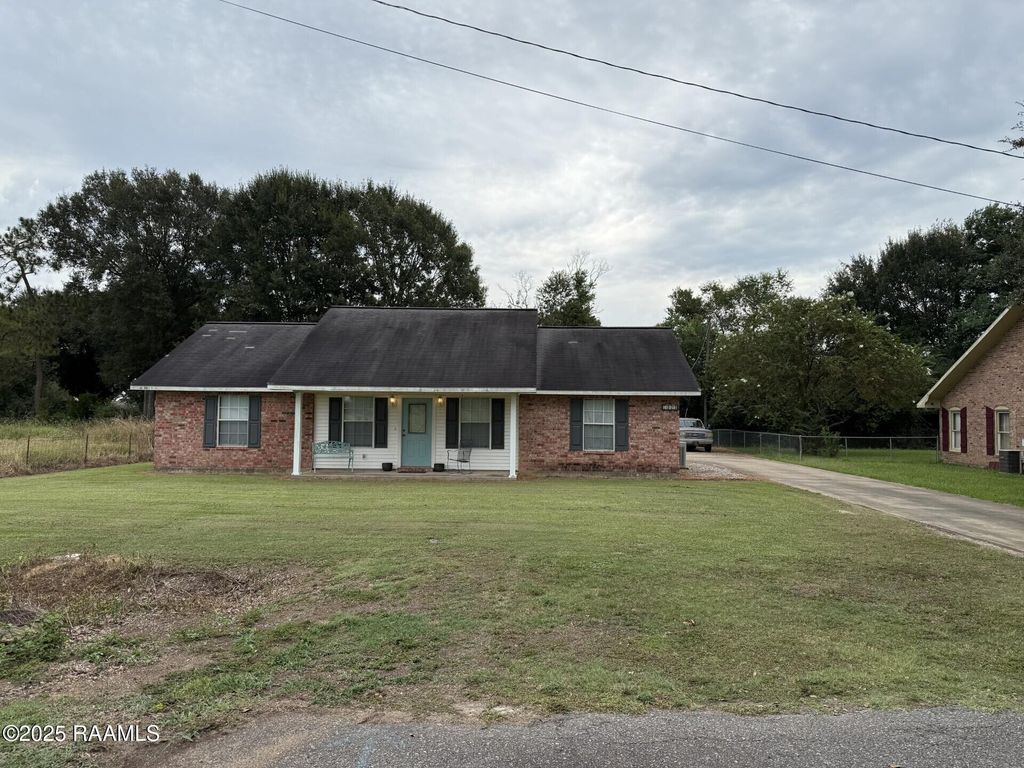 1373 Denise Street, Ville Platte, LA 70586