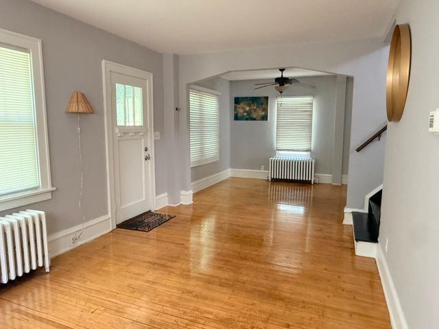 3346 Sheridan Avenue N, Minneapolis, MN 55412