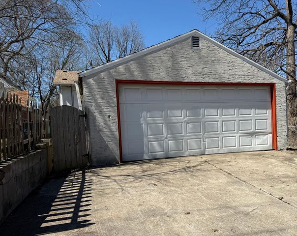 3346 Sheridan Avenue N, Minneapolis, MN 55412