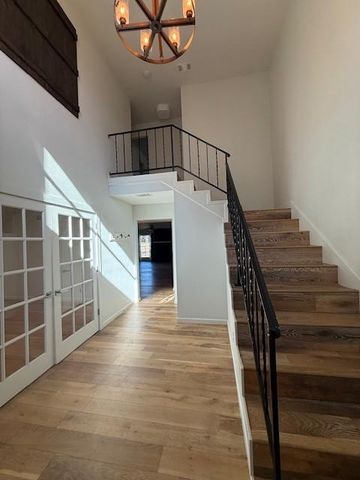 10104 Mandeville CIR, Austin, TX 78750