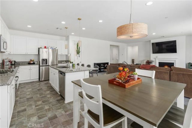 32690 Ascot Hill Circle, Wildomar, CA 92595