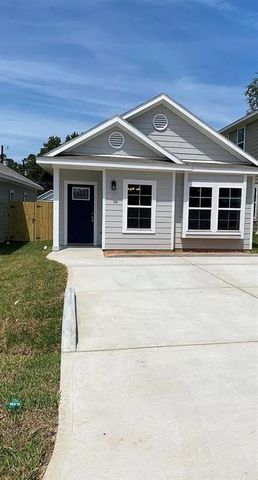 16962 W Hammon, Montgomery, TX 77316