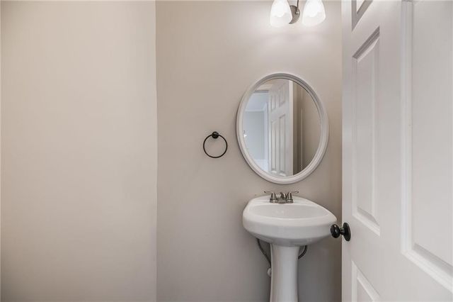 960 N Grand N Avenue, Atlanta, GA 30318