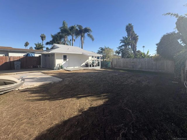 2949 Naugatuck Ave, San Diego, CA 92117