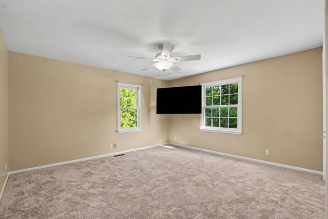 1070 Tudor Lane, Florence, KY 41042