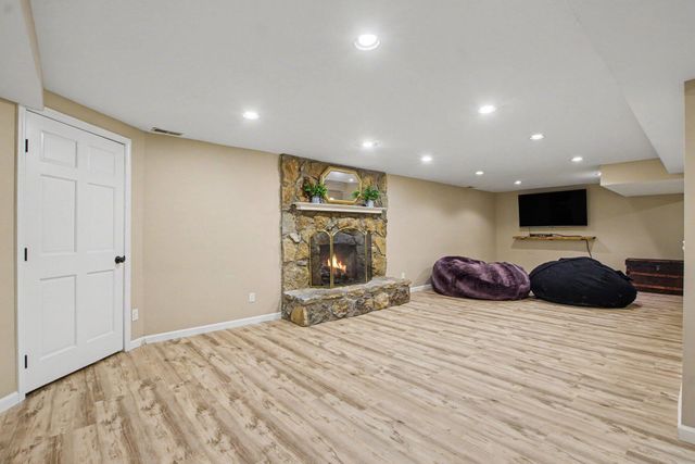 1070 Tudor Lane, Florence, KY 41042