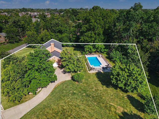 1070 Tudor Lane, Florence, KY 41042