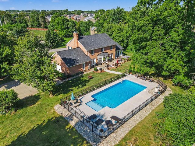 1070 Tudor Lane, Florence, KY 41042