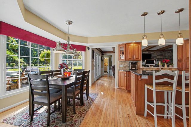 1070 Tudor Lane, Florence, KY 41042