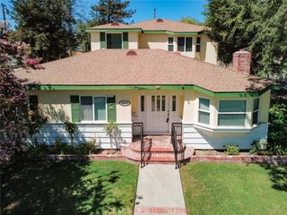 2873 San Vicente Ave, Long Beach, CA 90815