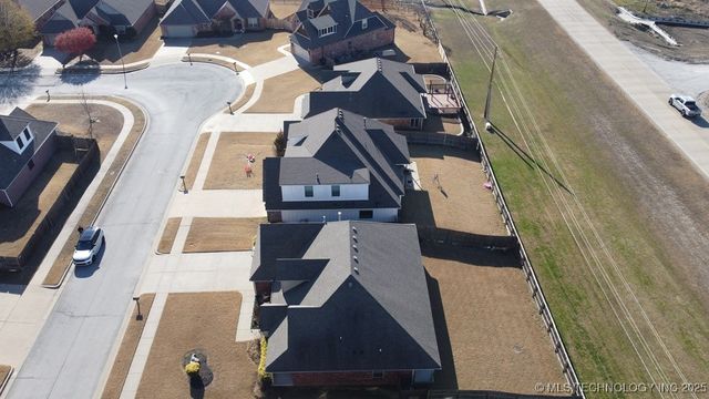 14408 S Toledo Avenue, Bixby, OK 74008