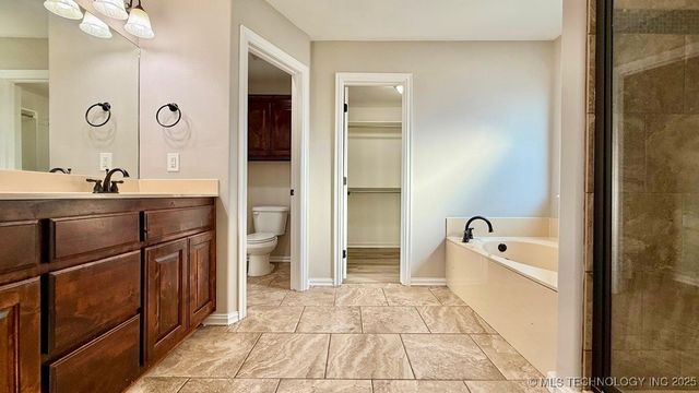 14408 S Toledo Avenue, Bixby, OK 74008