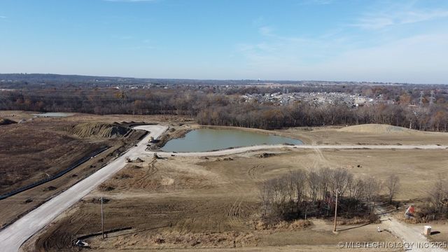 14408 S Toledo Avenue, Bixby, OK 74008