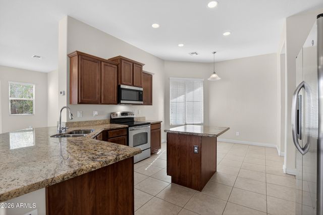 13673 S 176TH Drive, Goodyear, AZ 85338