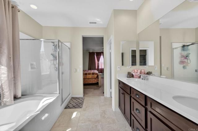 35277 Goldthread Lane, Murrieta, CA 92563