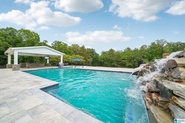 1750 COUNTY ROAD 461, Clanton, AL 35046