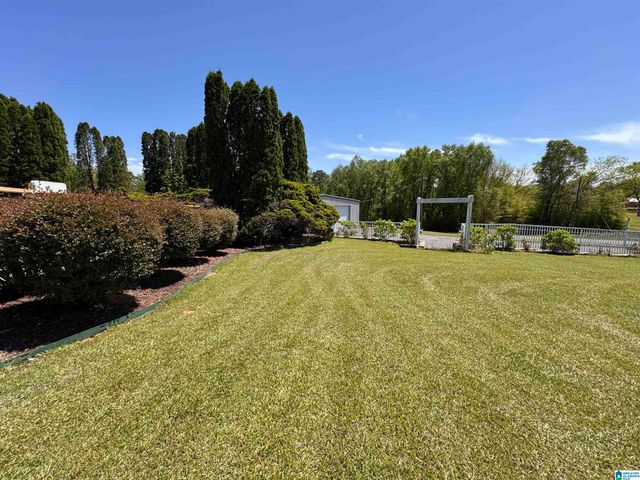 1750 COUNTY ROAD 461, Clanton, AL 35046