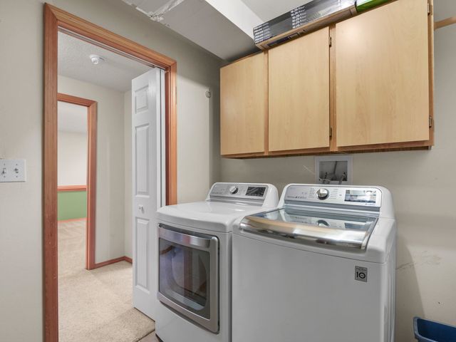 7902 E Woodland Park Dr, Spokane, WA 99212