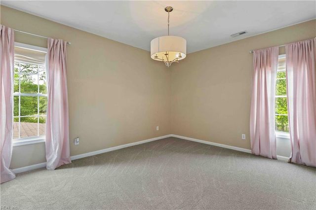 419 Quaker Ridge CT, Suffolk, VA 23435