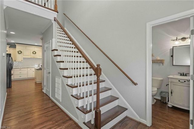 419 Quaker Ridge CT, Suffolk, VA 23435