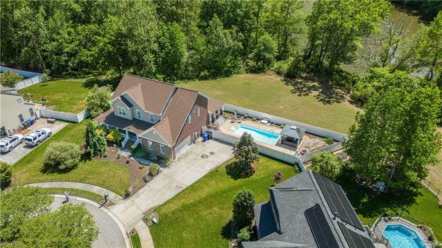 419 Quaker Ridge CT, Suffolk, VA 23435