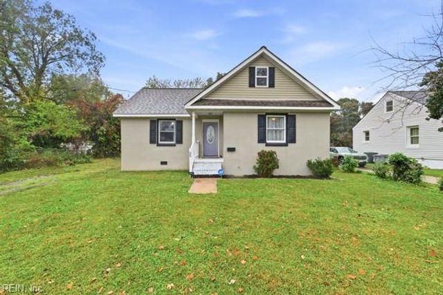 25 Gibson RD, Hampton, VA 23669