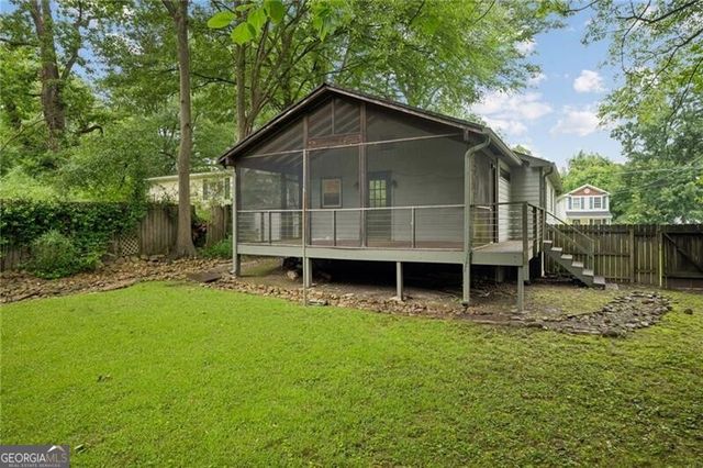 2580 Forrest Avenue NW, Atlanta, GA 30318
