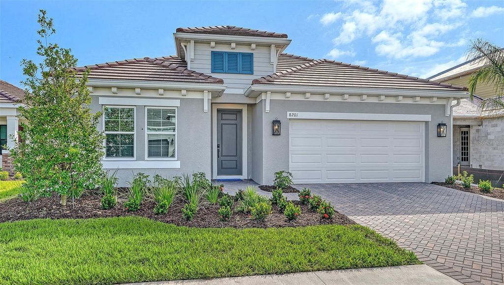 Image 1 of property listing at 8201 SCARLETBUSH DRIVE, Sarasota, FL 34240