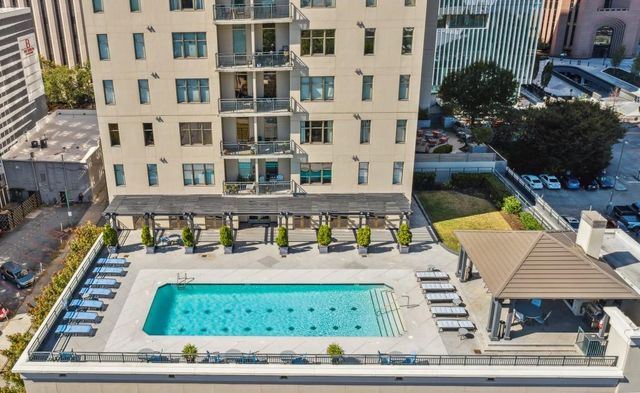 565 Peachtree Street NE 1610, Atlanta, GA 30308
